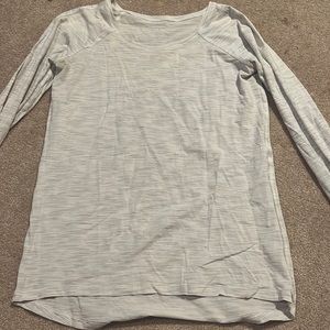 Lululemon long sleeve shirt